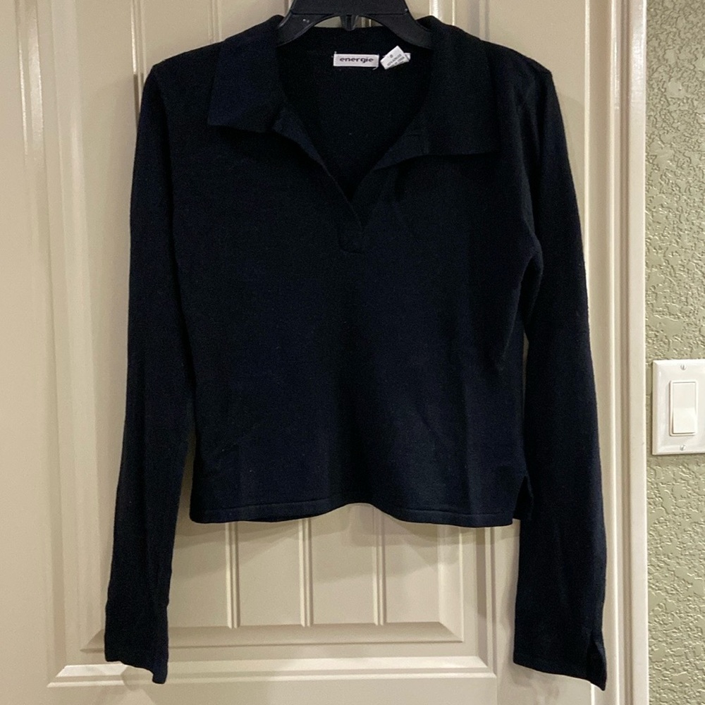 Women’s Crop Sweater by Energie Brand.  GUC!